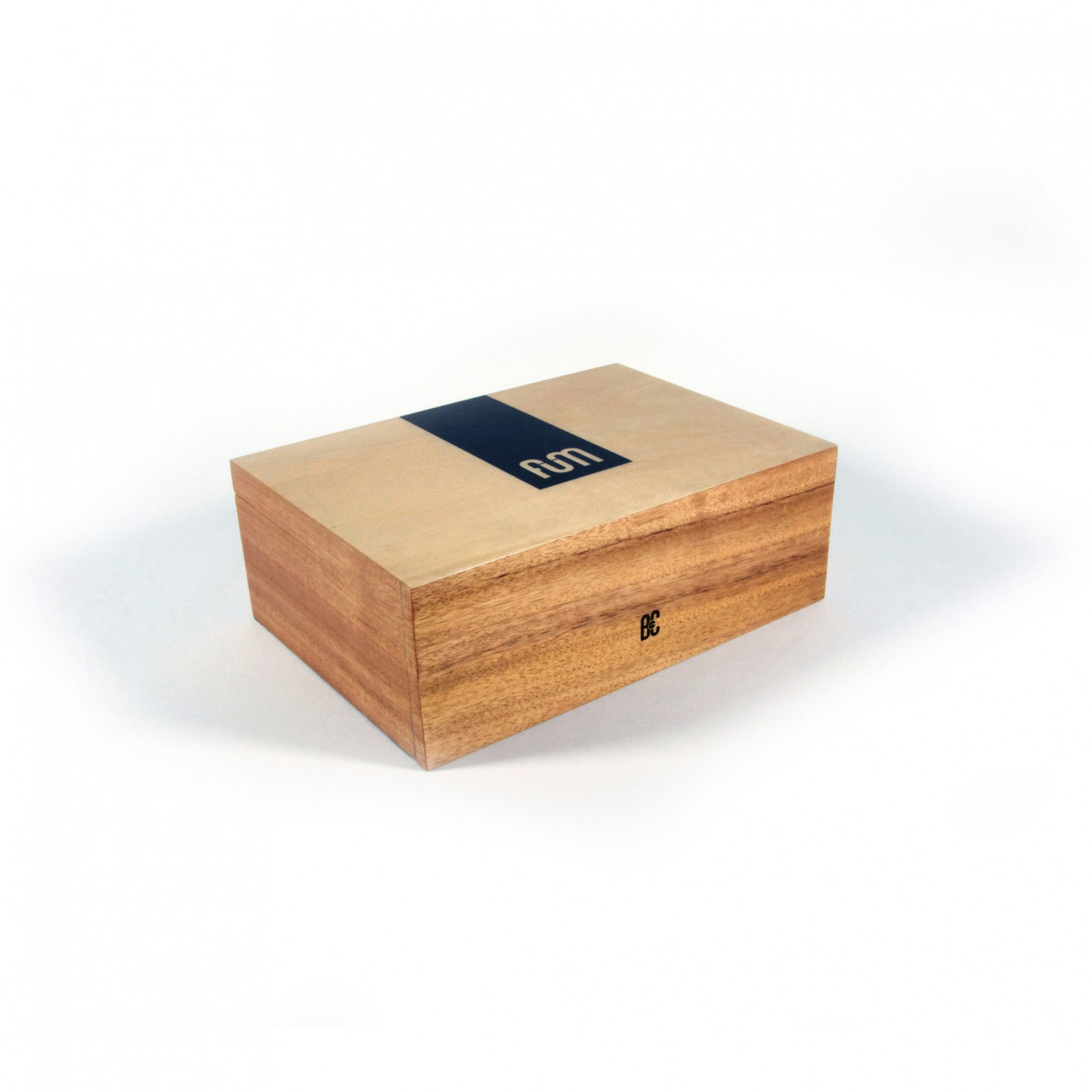 Caja FumBox de Curado Humidor Grande 1