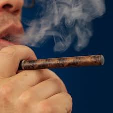 Cigarro Shisha Electrónica Sabores Desechable Tube-e sin nicotina 1
